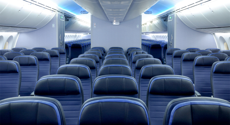 Boeing 787 Dreamliner leere Sitzreihen Foto iStock Martin Chavez.jpg